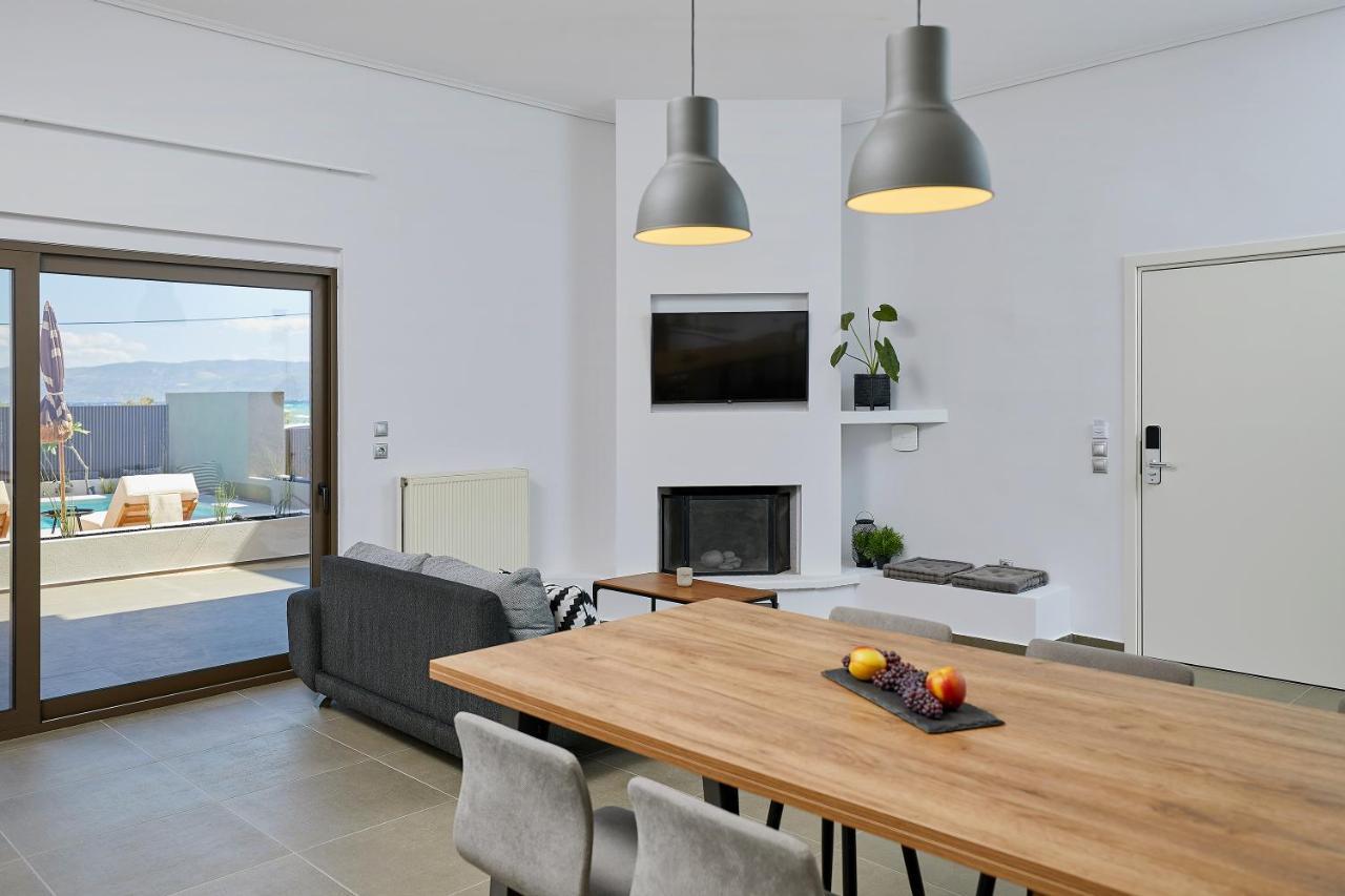 Mare Suites Lechaio Buitenkant foto