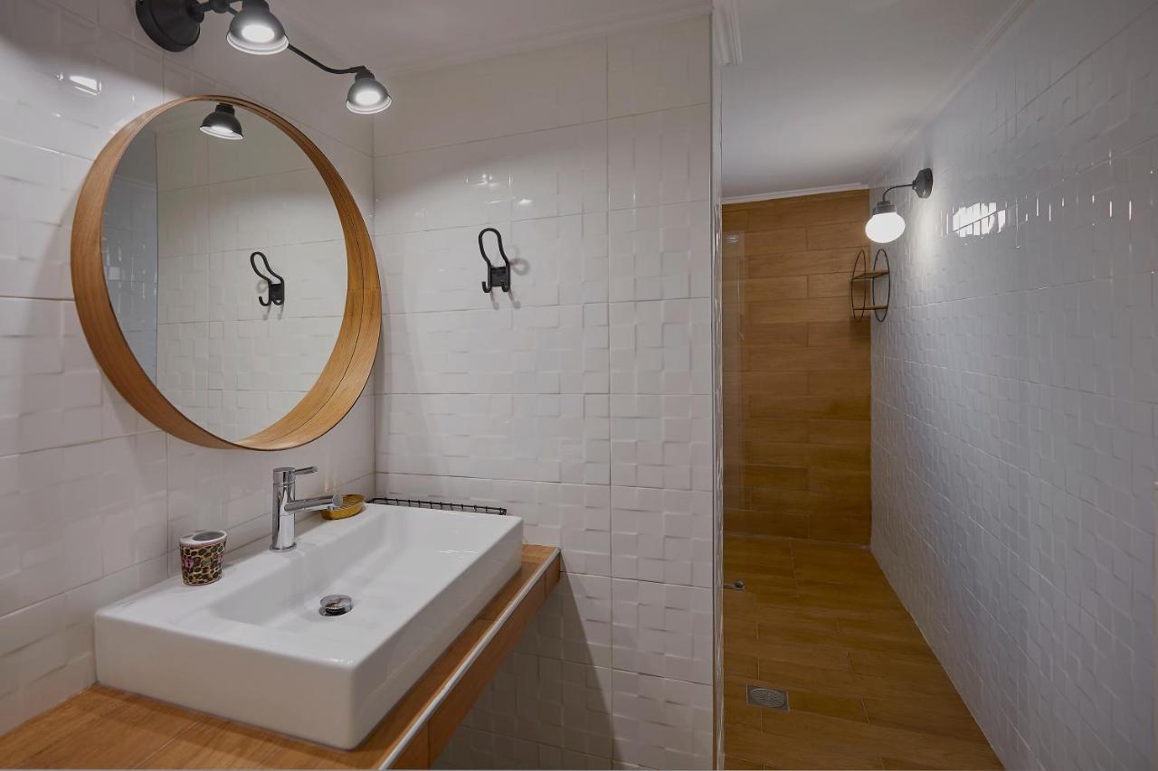 Mare Suites Lechaio Buitenkant foto
