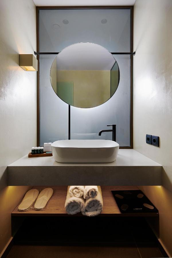 Mare Suites Lechaio Buitenkant foto